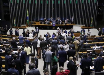 Deputados analisam proposta de blindagem dos mandatos -  (crédito: Kayo Magalhães/Câmara dos Deputados)