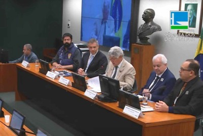 Ufólogos afirmam em audiência pública que Forças Armadas escondemdocumentos -  (crédito: TV CÃ¢mara dos Deputados/DivulgaÃ§Ã£o)
