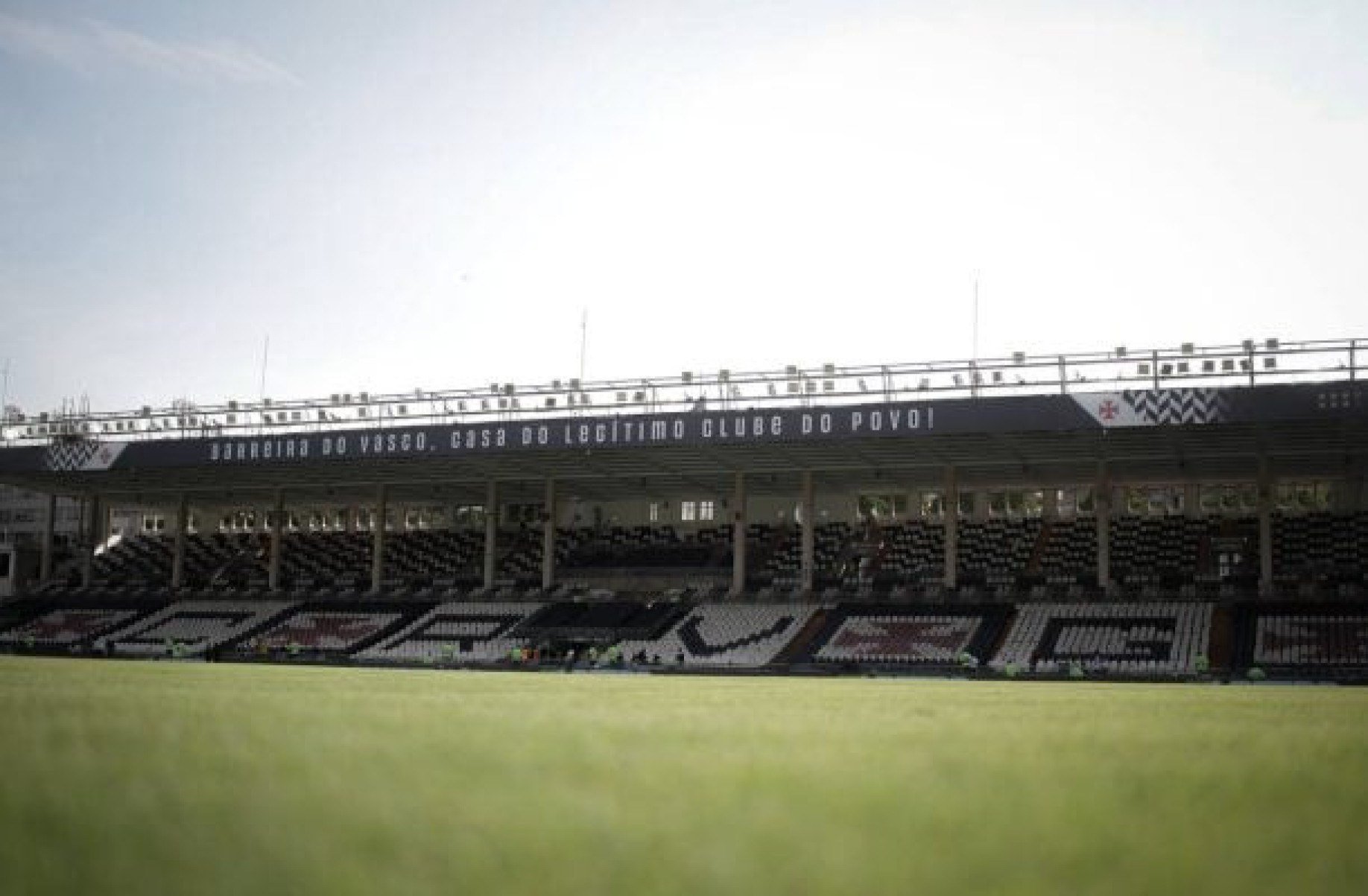 Empresa sinaliza que comprará potencial construtivo de São Januário