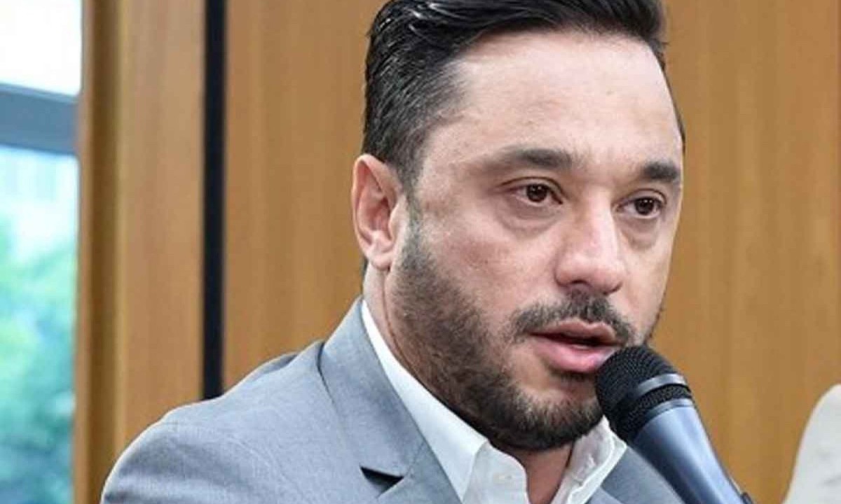 Ex-presidente da Feam, Rodrigo Franco foi afastado quatro dias antes de ser preso pela Polícia Federal - (crédito: Guilherme Bergamini/ALMG – 17/925) Ex-presidente da Feam, Rodrigo Franco foi afastado quatro dias antes de ser preso pela Polícia Federal - (crédito: Guilherme Bergamini/ALMG – 17/925)