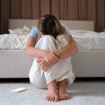 A dor invisível da endometriose e seu impacto na saúde mental feminina