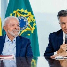 Mobilidade urbana: Damião e Lula assinam contratos de R$770 milhões - Reprodução / Ricardo Stuckert