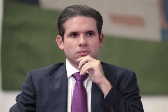 PEC da Blindagem aumenta pressão sobre Motta nas redes sociais
