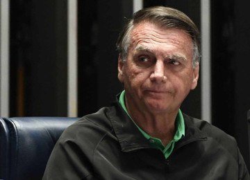 Diagnóstico de câncer de pele aumenta preocupações da família de Bolsonaro -  (crédito: Platobr Politica)