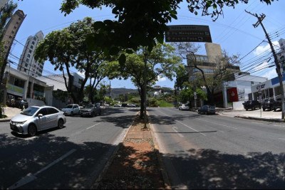 Em abril de 2024, o MP entrou com uma ação civil pública contra o Município e a Superintendência de Desenvolvimento da Capital (Sudecap), exigindo a paralisação das obras -  (crédito: Leandro Couri/EM/D.A.Press)