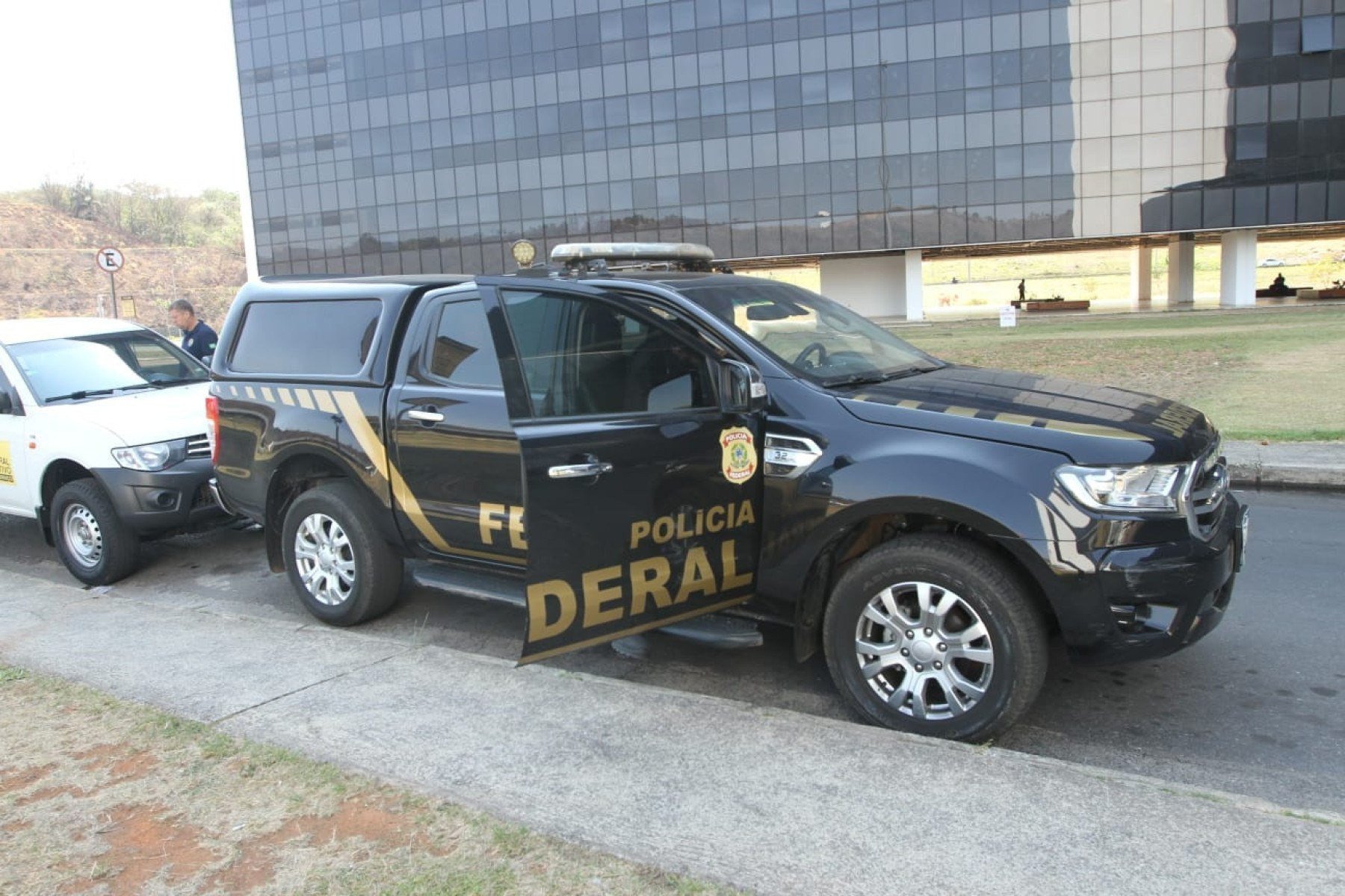 Operação Rejeito, deflagrada pela Polícia Federal (PF), cumpre mandados de prisão preventiva e busca e apreensão em Minas gerais, incluindo Belo Horizonte
