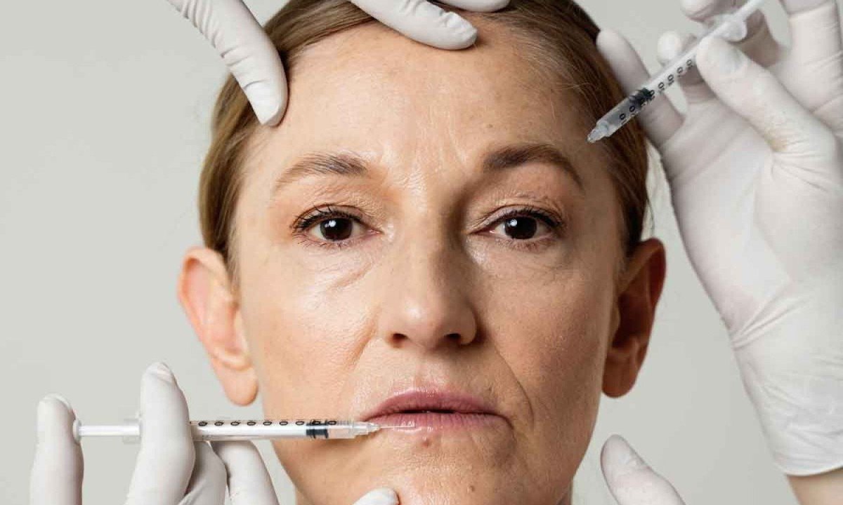 Muitos profissionais da área de estética utilizam o ácido hialurônico também para preenchimento facial -  (crédito: Freepik)