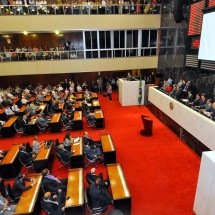 PEC também blinda deputados estaduais e ameaça processos em todo o país -  PBH/ASSCOM/Breno Pataro