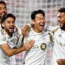 Ídolo do Tottenham marca primeiro hat-trick na MLS - No Ataque Internacional