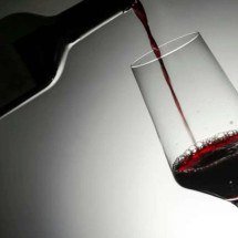 Vinho ficou mais barato em agosto