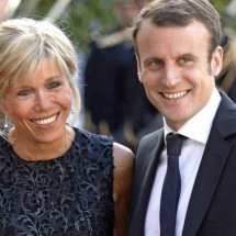 Primeira-dama da França terá que provar que é mulher em tribunal dos EUA - AFP
