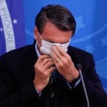 Dino abre investigação contra Bolsonaro e filhos com base na CPI da Covid - Pedro Ladeira/Folhapress