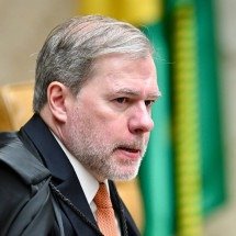 Ministro do STF dá prazo de 10 dias para Câmara explicar PEC da Blindagem - Evaristo Sá/AFP