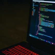 Inteligência artificial vai escrever 90% dos códigos até 2030 - Pexels
