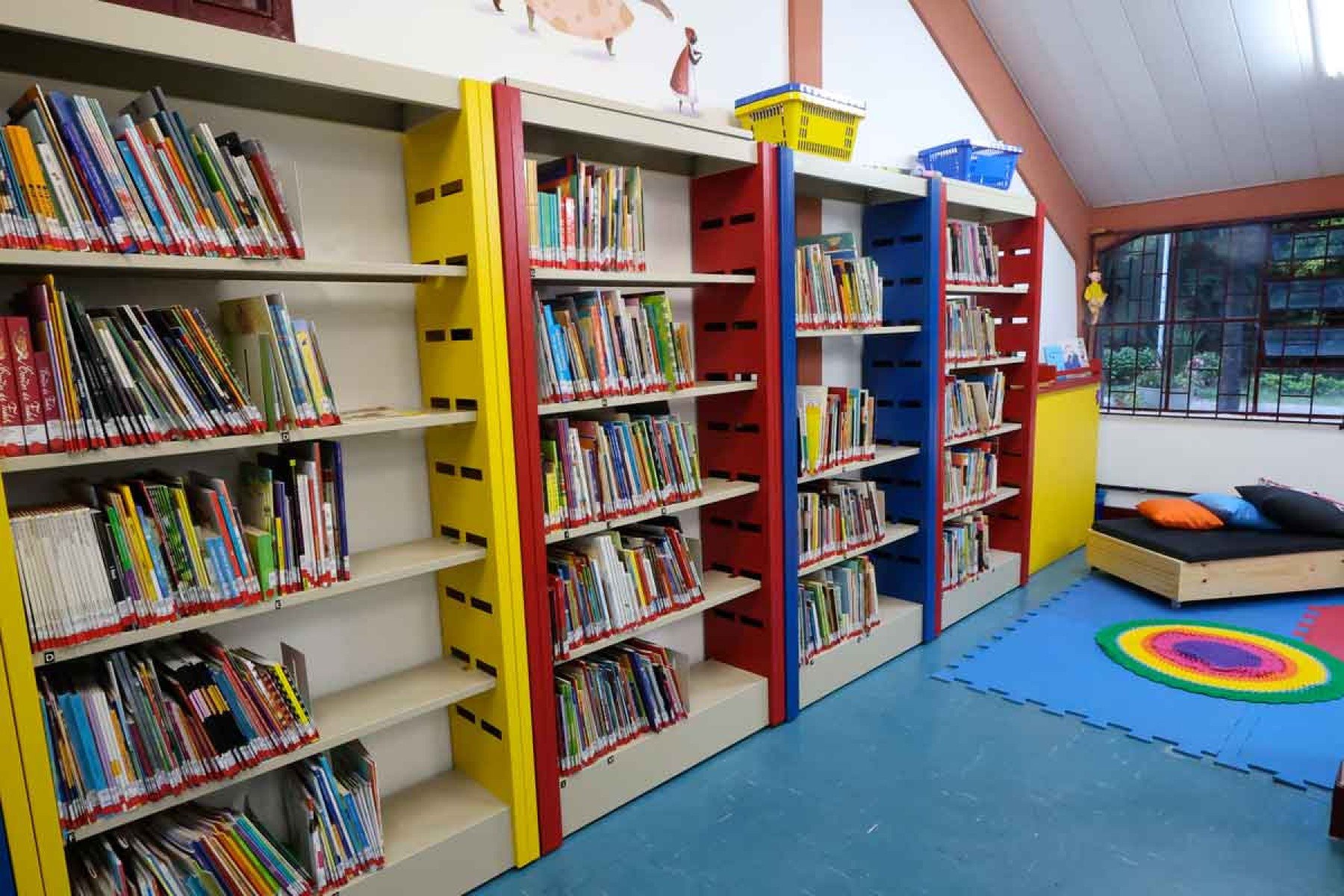 Bebeteca é voltada para ações ligadas à literatura e tem acervo com mais de 3 mil obras