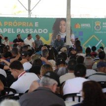 PBH entrega 566 títulos de propriedade no Conjunto Novo Aarão Reis - T&uacute;lio Santos/EM.D.A/Press