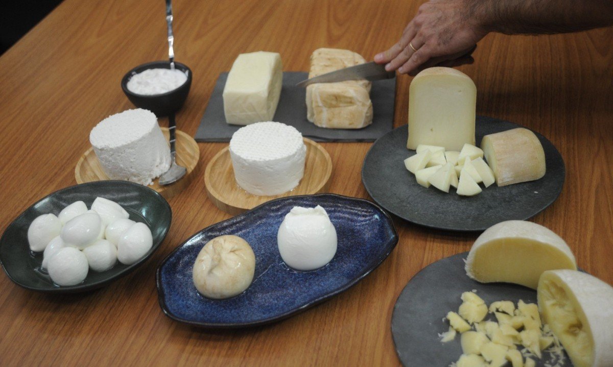 Dos frescos aos defumados e curados, a queijaria Di Vincenzo mostra que o leite de búfala pode assumir diferentes personalidades, dependendo da receita