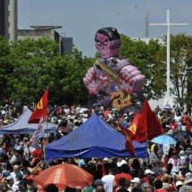 Manifestação na Esplanada tem boneco de Bolsonaro e discurso de Dirceu - Minervino Júnior/CB/D.A.Press