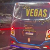 Ônibus de entretenimento adulto é alvo de críticas em Ouro Branco - Reprodução/Redes Sociais