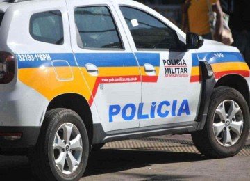 Os militares encontraram o suspeito com o rosto ensanguentado e uma foice em mãos -  (crédito: Gladyston Rodrigues/EM/D.A. Press)