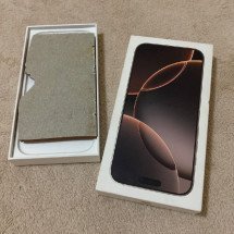 Mulher que recebeu azulejo após comprar iPhone é ressarcida pela Amazon  - Paula Oliveira Rosa/Arquivo Pessoal