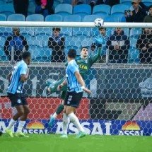 Atuações do Grêmio contra o Botafogo: Tiago Volpi brilha e salva a noite - Lucas Uebel/Grêmio