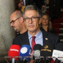 Partido de Zema tem suspeitas de desvios do fundo eleitoral no Rio