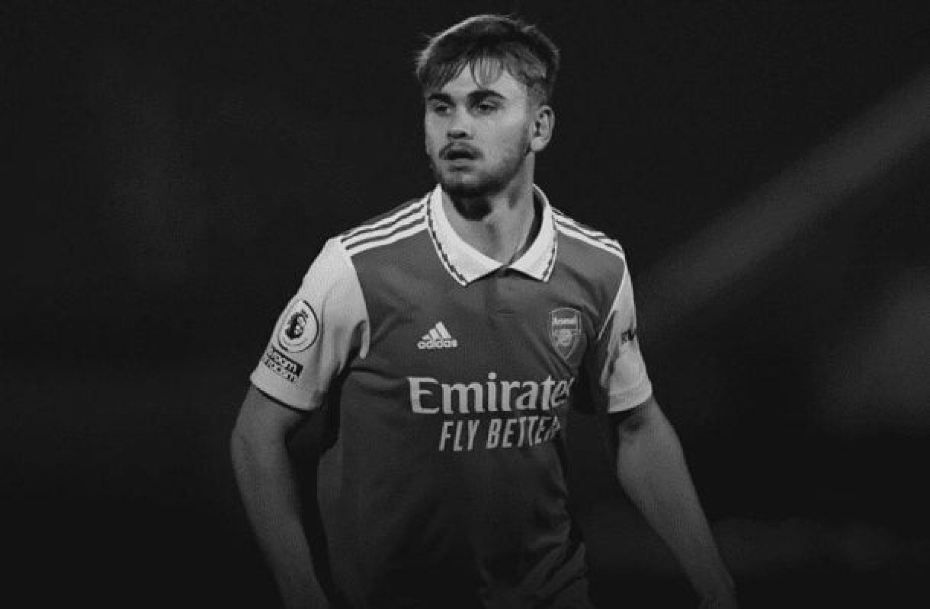 Ex-Arsenal morre após grave acidente em jogo da 7ª divisão inglesa