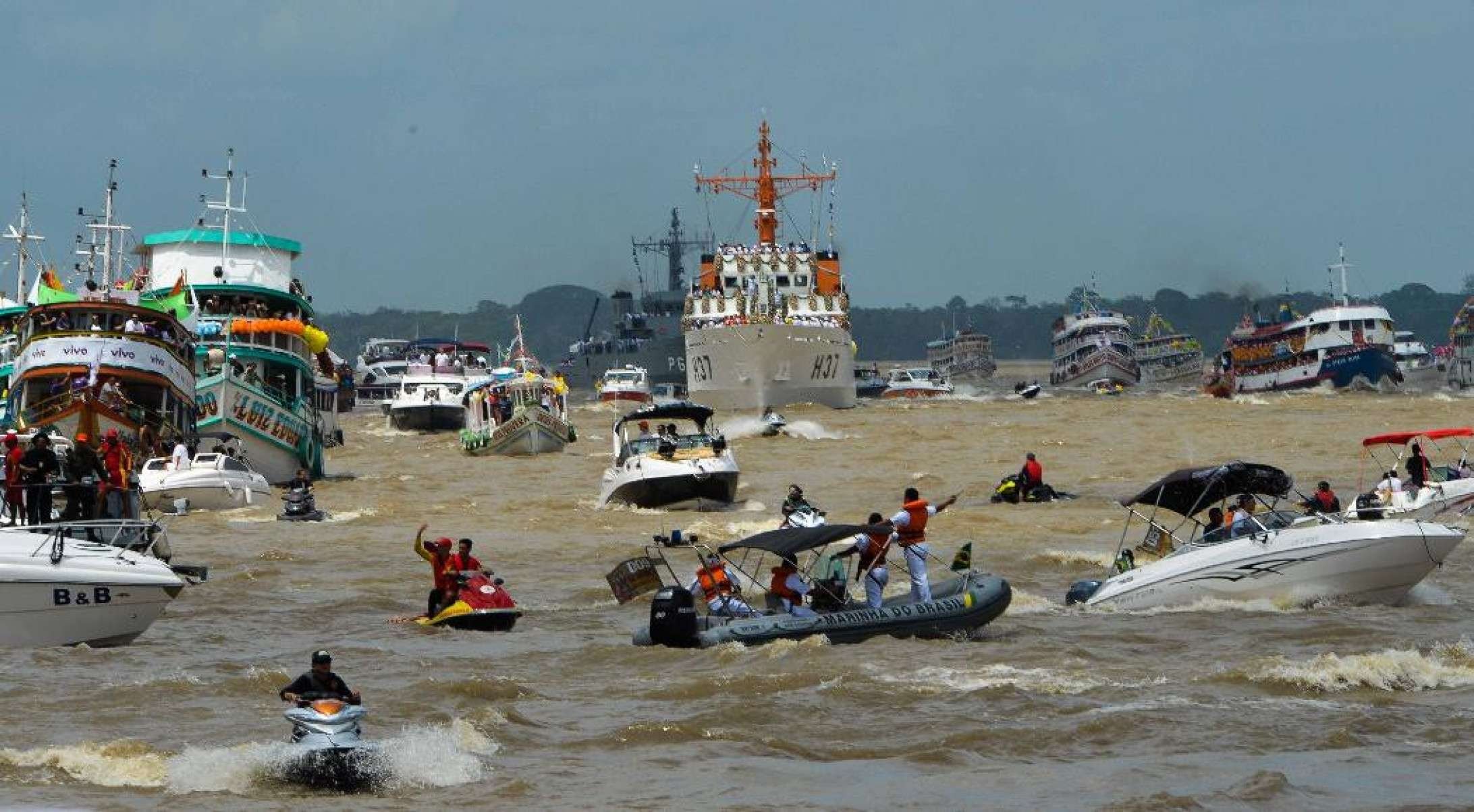 Entre os momentos mais encantadores do Círio, a Romaria Fluvial, realizada no dia 11 de outubro às 9h