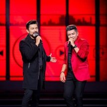Sertanejo ganha força com "Dá Play na Playlist" de Zé Henrique & Gabriel -  Cadu Fernandes