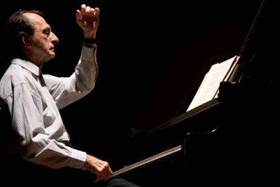 Para o experiente Eduardo Hazan, a força das obras de Mozart e Mussorgsky transcende as barreiras da música erudita -  (crédito: Gui Machala/Divulgação)
