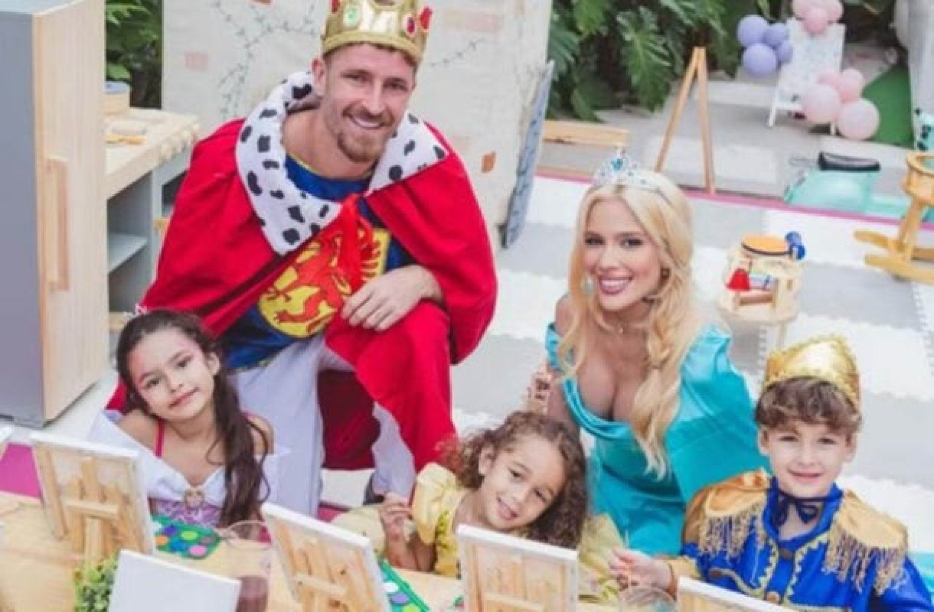 Jornalista cita ida de Léo Pereira à boate, antes de anúncio do término