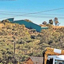 Denúncias contra mineradora em Minas: explosões, sirenes e água envenenada - Fotos: Escritório de Advocacia Barreto/Dolabella/Divulgação