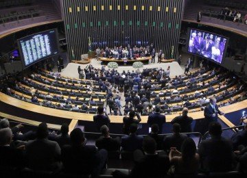 Entre as 27 unidades federativas, 23 têm emendas impositivas. O Distrito Federal lidera em valor por parlamentar (R$ 30,3 milhões)
 -  (crédito: Bruno Spada/Câmara dos Deputados)