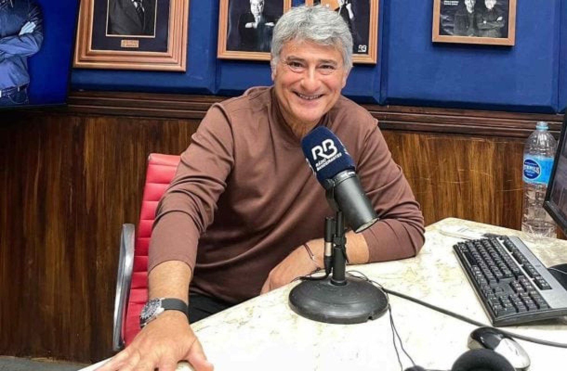 Saiba em quem Cléber Machado votou no Bola de Ouro