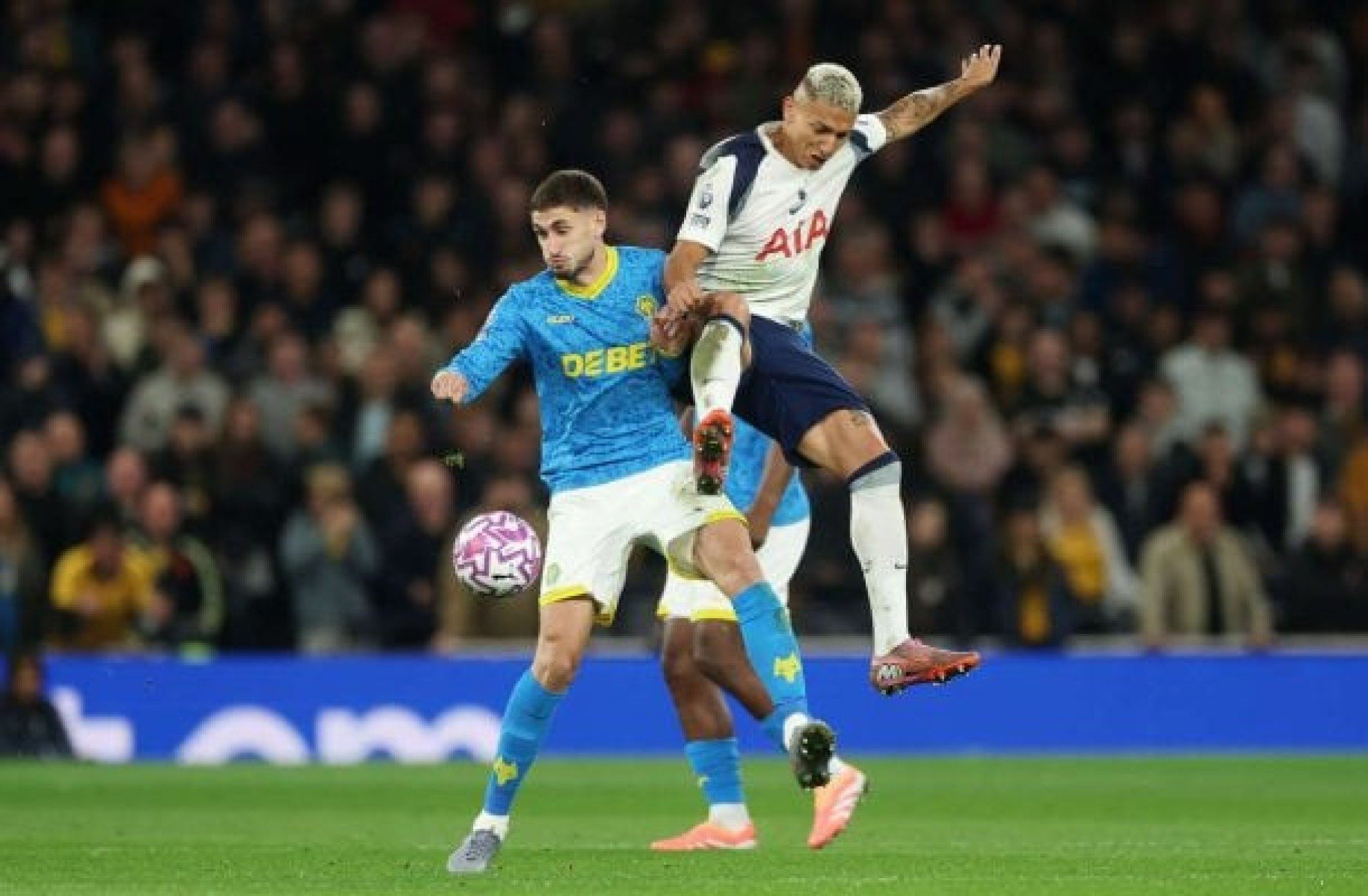 Com gol no fim, Tottenham arranca empate contra o Wolverhampton na Premier League