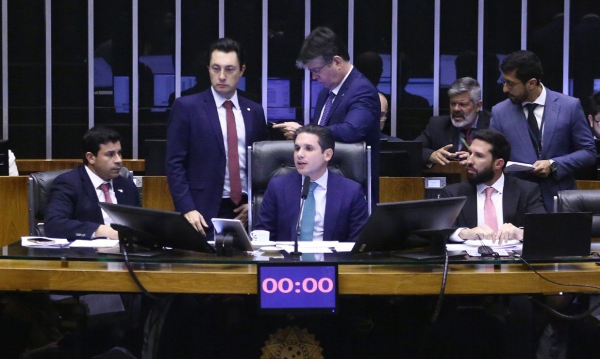 "O Brasil não concorda com a proteção de parlamentares criminosos que a Câmara aprovou" -  (crédito: Vinicius Loures/Câmara dos Deputados)
