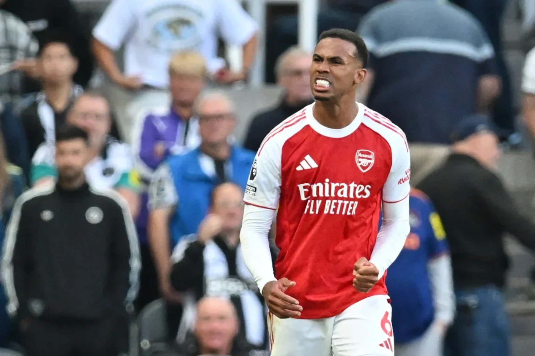 Com gol brasileiro, Arsenal vence Newcastle de virada na Premier League - No Ataque Internacional
