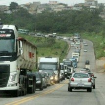 Prazo para PBH resolver reassentamento na BR-381 termina nesta terça (30/9) - Edesio Ferreira/EM/D.A Press