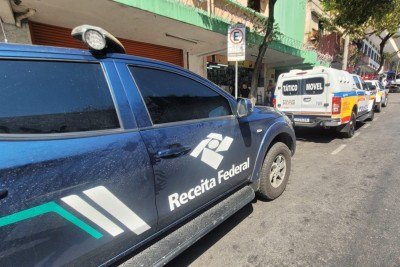 Alvos da ação foram estabelecimentos comerciais de brinquedos e produtos eletrônicos importados do hipercentro de BH -  (crédito: PMMG / Divulgação)