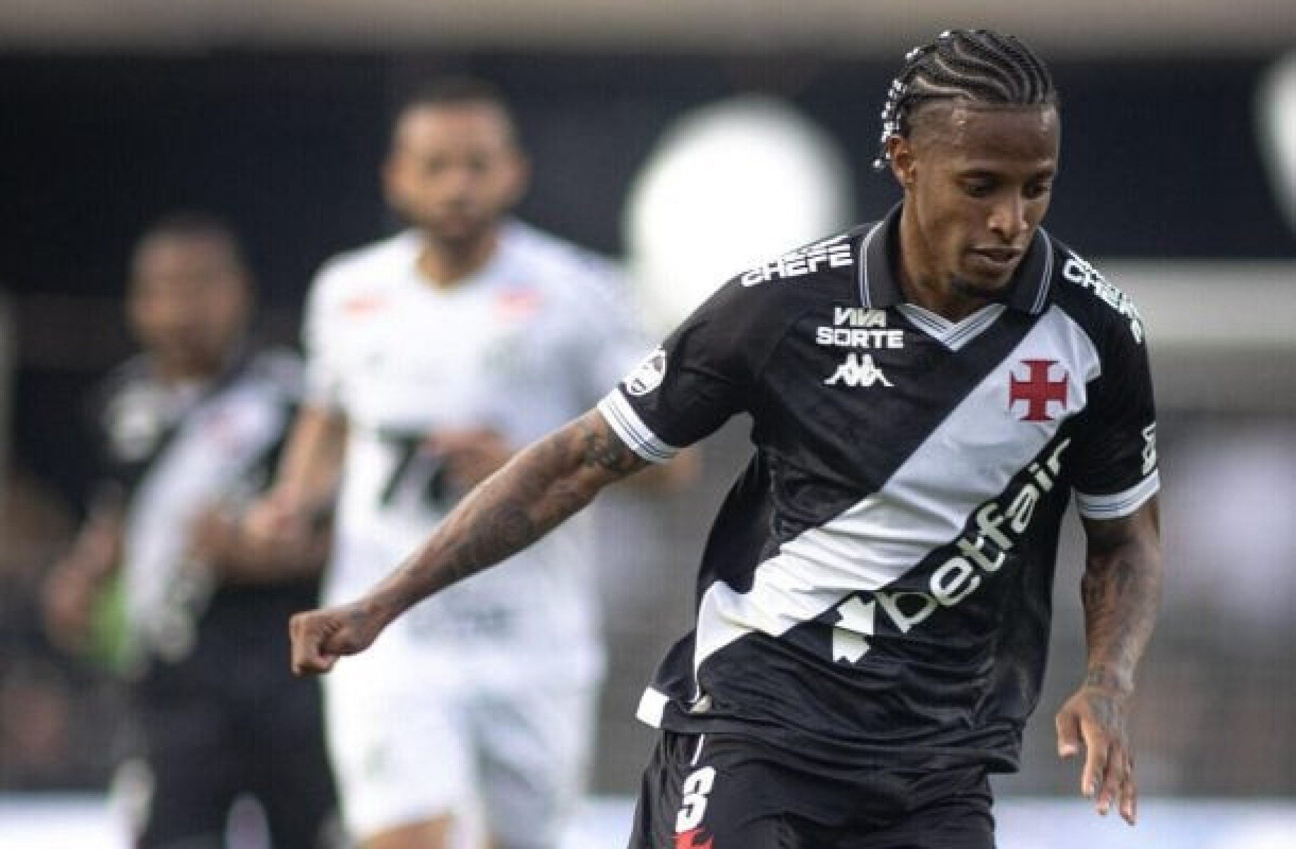 Vasco terá mudanças no time que enfrenta o Palmeiras