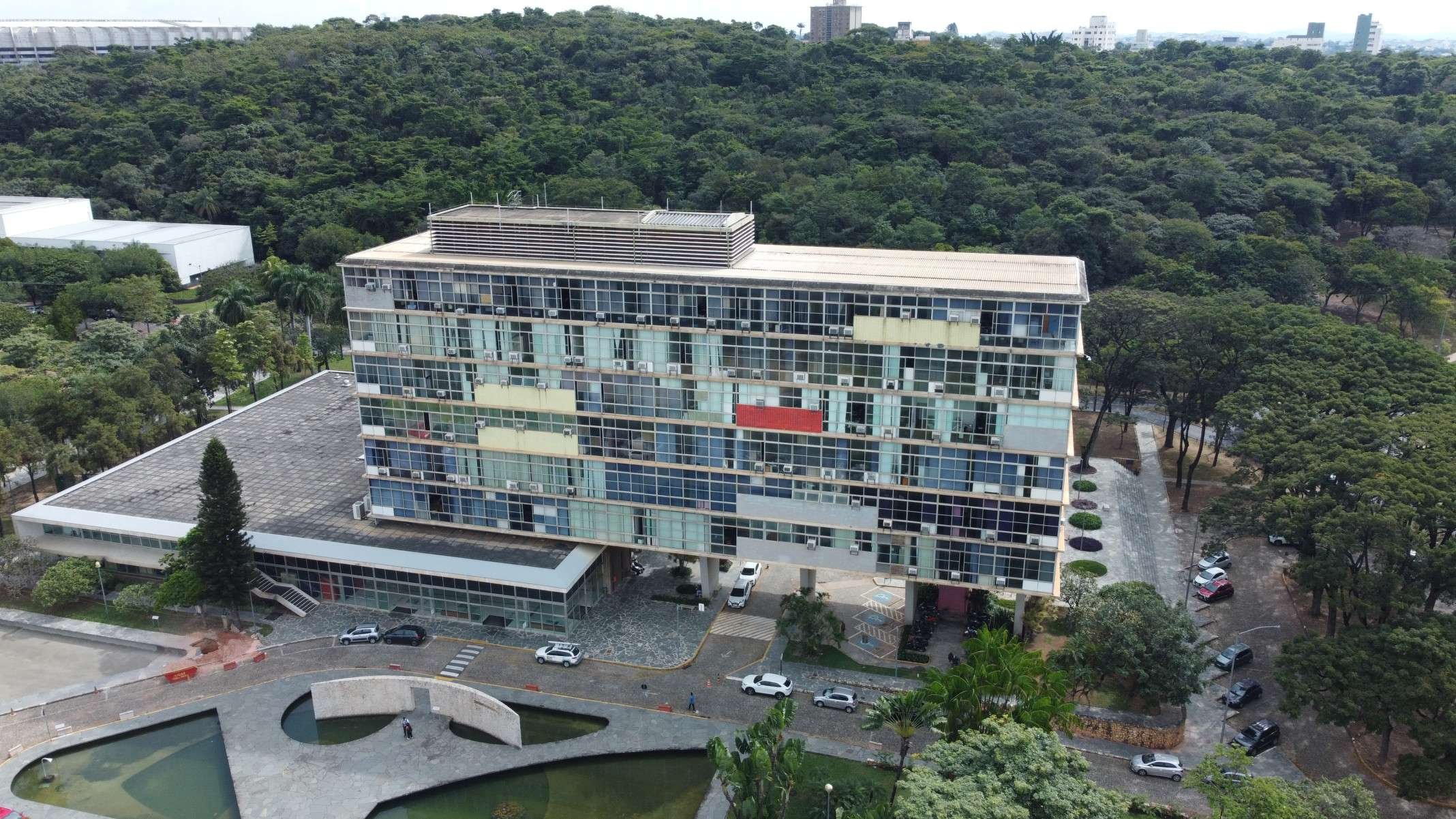 A quantidade de bolsas de assistência estudantil na UFMG caiu 38% entre 2020 e 2024-Leandro Couri/EM/DA Press