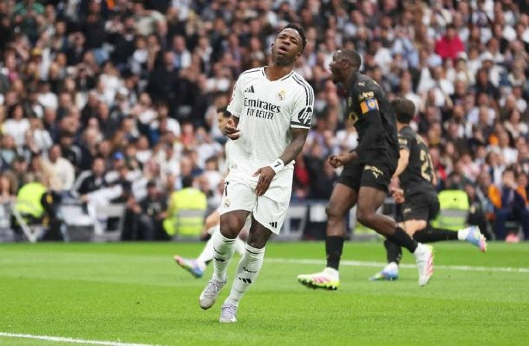 Valencia processa Netflix e produtora por documentário de Vini Jr