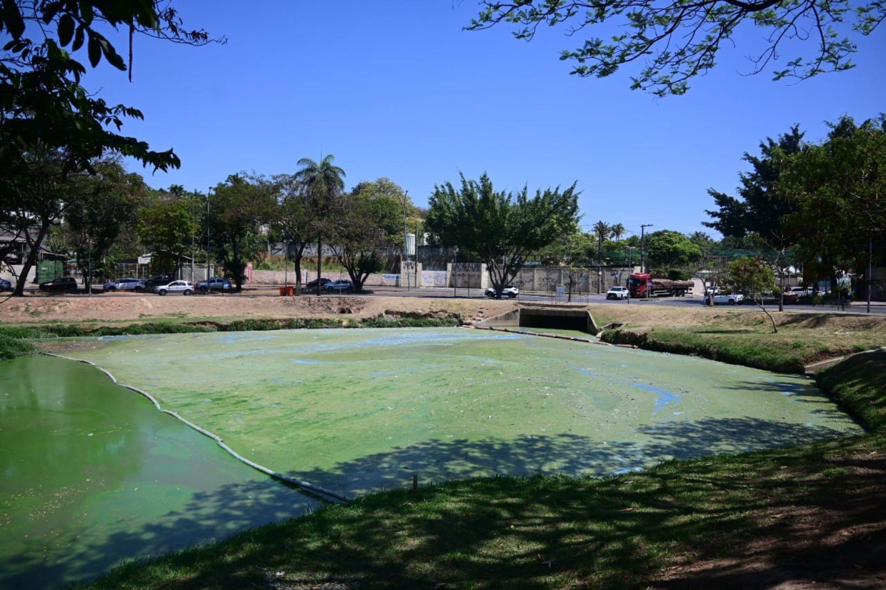 Interdição é para obras de recapeamento e revitalização -Leandro Couri/EM/D.A.Press