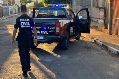 Operação teve início ao raiar do dia na cidade de Passos -  (crédito: PCMG)
