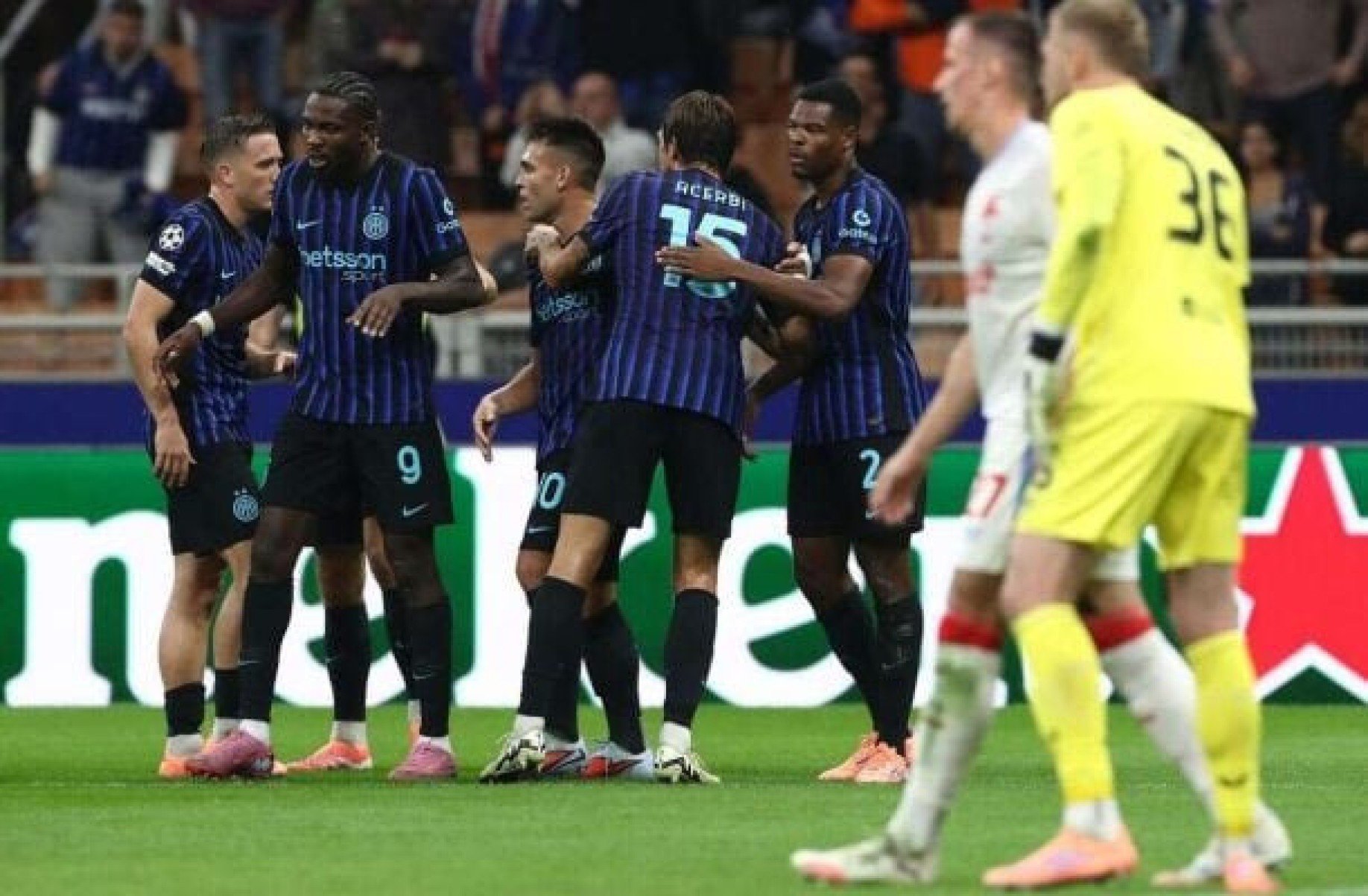 Inter de Milão vence e mantem os 100% na Champions - No Ataque Internacional