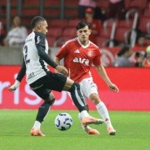 Atuações do Corinthians contra o Internacional: empate amargo - Foto: Ricardo Duarte/Internacional