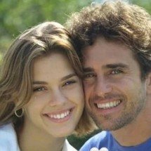 Carolina Dieckmann prestigia Marcos Frota no aniversário do ex: ator também é artista circense consagrado - Reprodução Instagram /@loracarola
