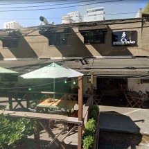 Bar interditado por intoxicação de metanol comprou vodca de vendedor de rua - Reprodução / Google Maps