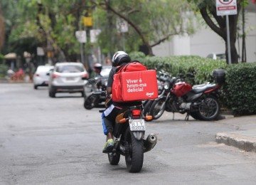 iFood é multado por determinar pedido mínimo em entregas
       -  (crédito:  Leandro Couri/EM/D.A Press)